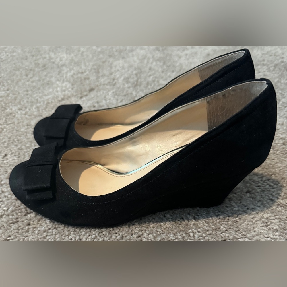 Jessica Simpson Black Wedges With Bow sz 7M